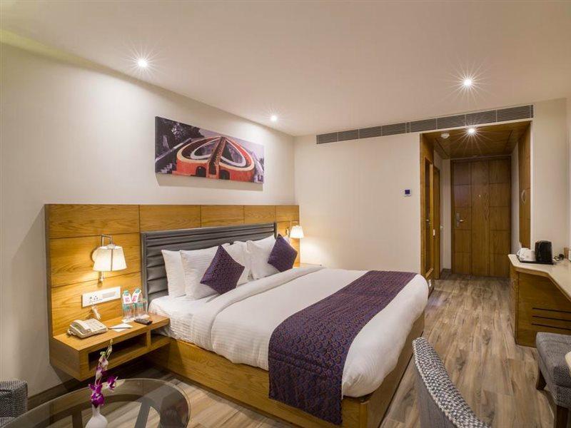 Regenta Central Cassia Zirakpur Chandigarh Eksteriør bilde