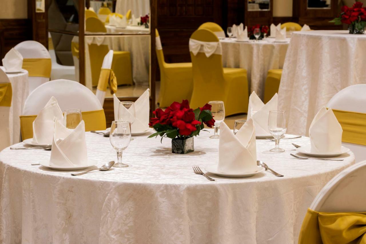 Regenta Central Cassia Zirakpur Chandigarh Eksteriør bilde