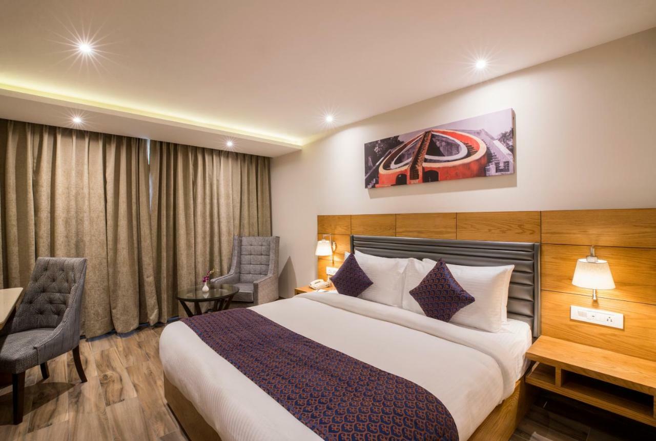 Regenta Central Cassia Zirakpur Chandigarh Eksteriør bilde