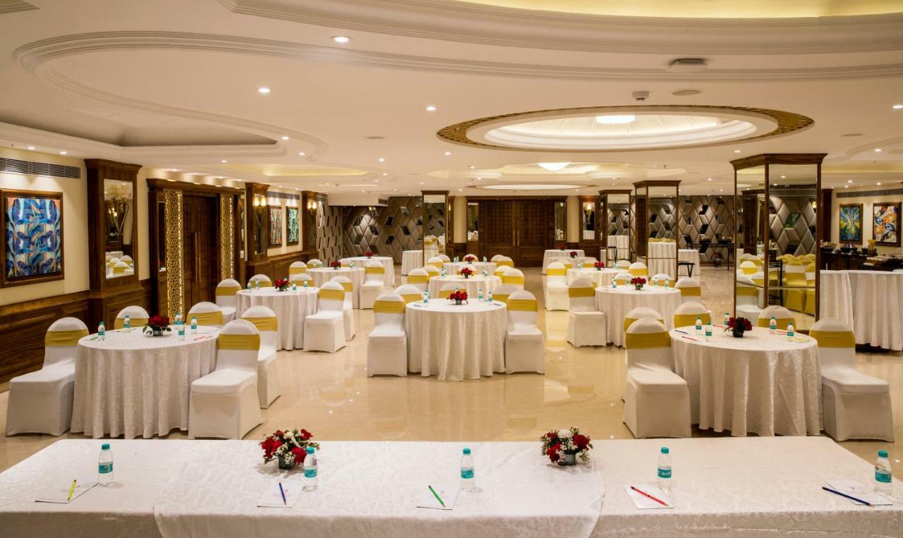 Regenta Central Cassia Zirakpur Chandigarh Eksteriør bilde