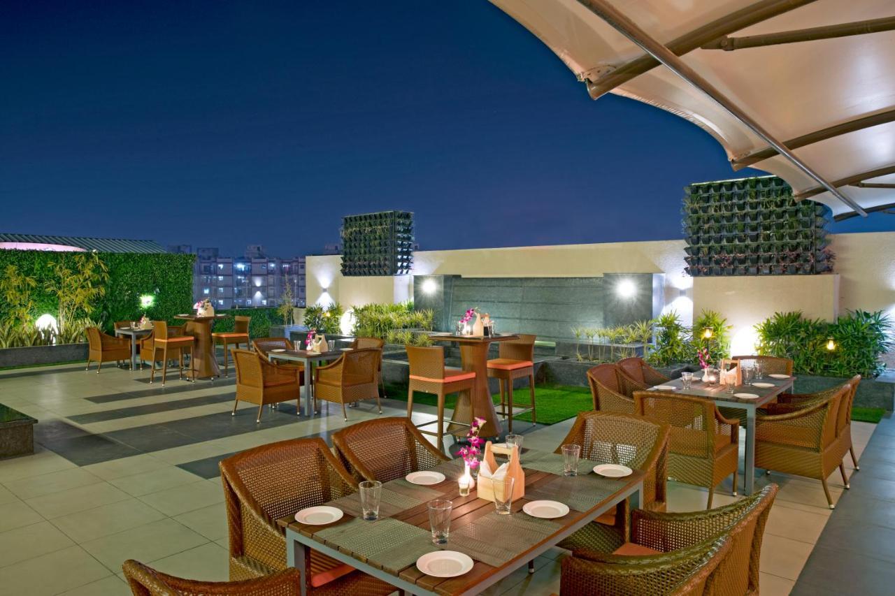 Regenta Central Cassia Zirakpur Chandigarh Eksteriør bilde