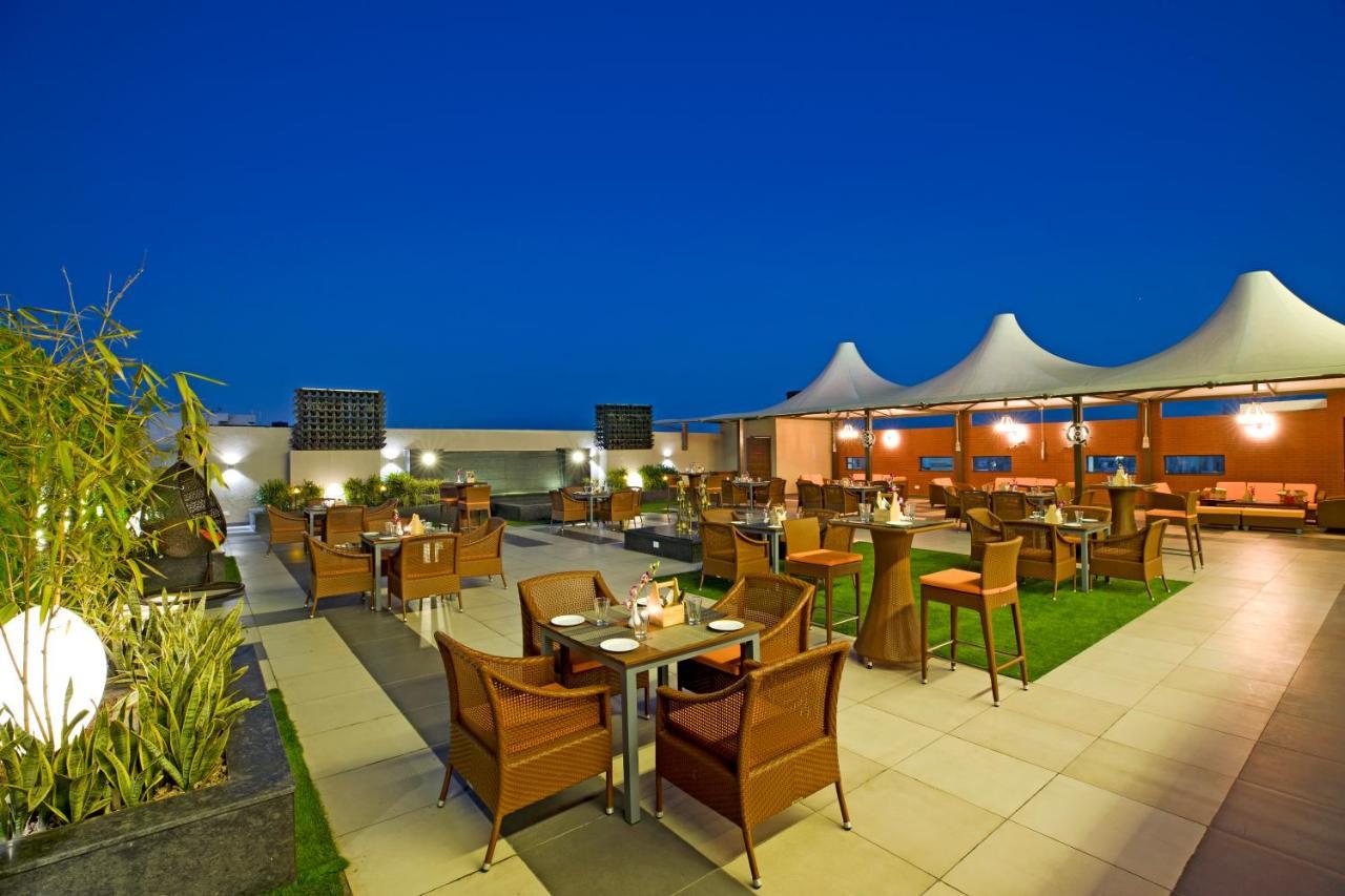 Regenta Central Cassia Zirakpur Chandigarh Eksteriør bilde